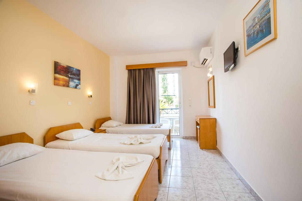 Dias Studios & Suites Faliraki Oda fotoğraf
